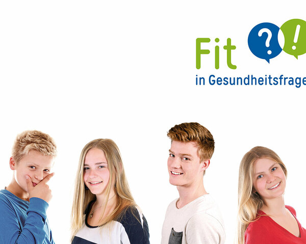 Logo von "Fit in Gesundheitsfragen" mit 2 Schülern und 2 Schülerinnen